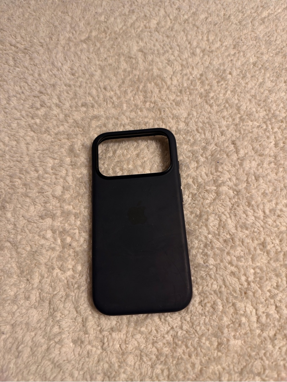 iPhone 17 Pro Apple Black Silicone Phone Case - with MagSafe